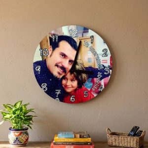 reloj de madera pared