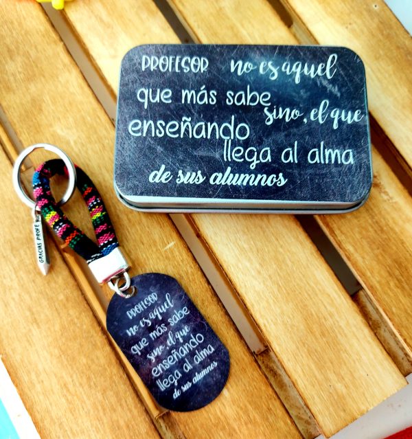 Llavero profesor no es aquel...