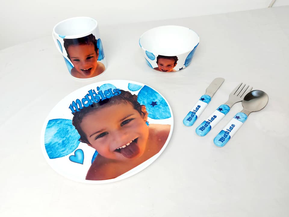 Vajilla puntos azules