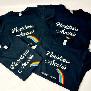 Camisetas negra, logo. pack 10 unid.