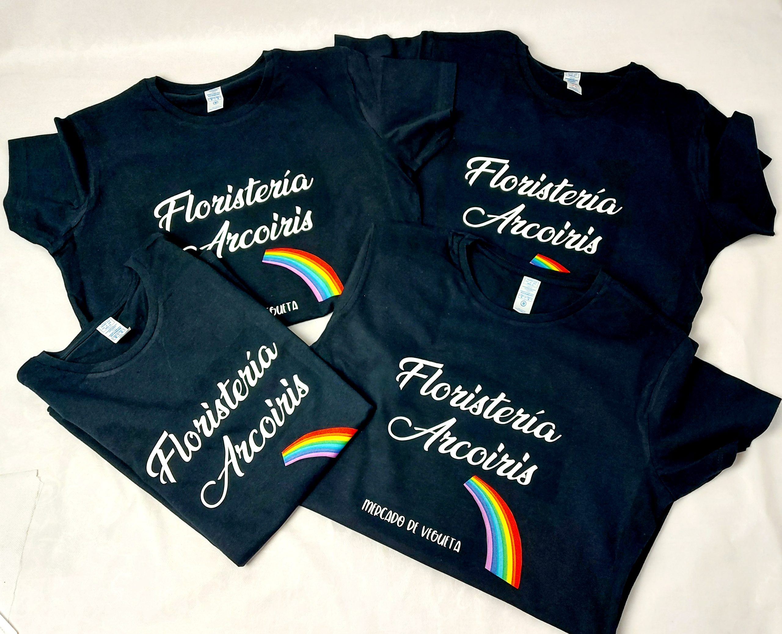 Camisetas negra, logo. pack 10 unid.