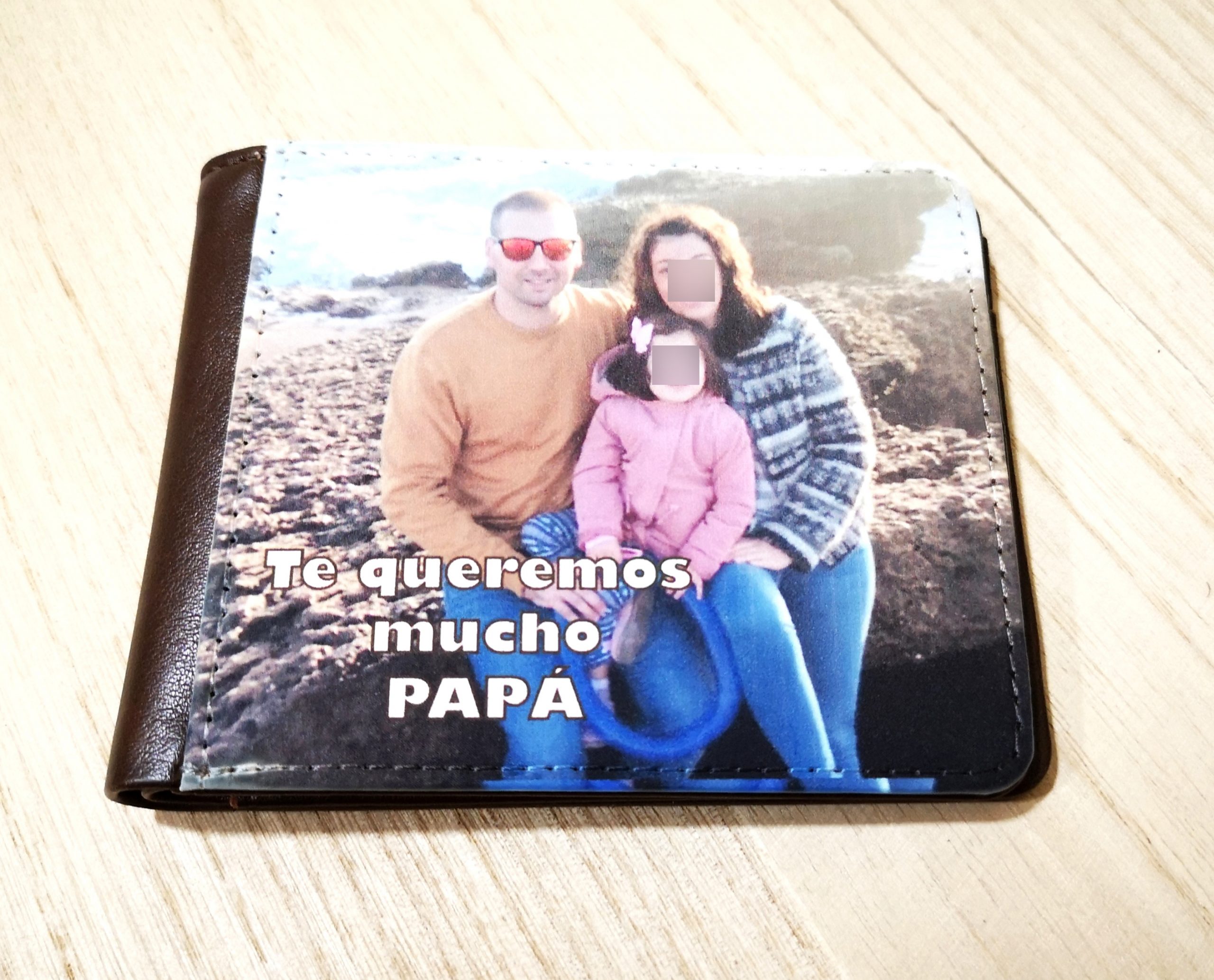 Billetera de hombre sencilla