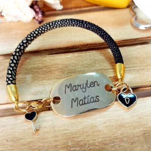 Pulsera cordón pez dorada