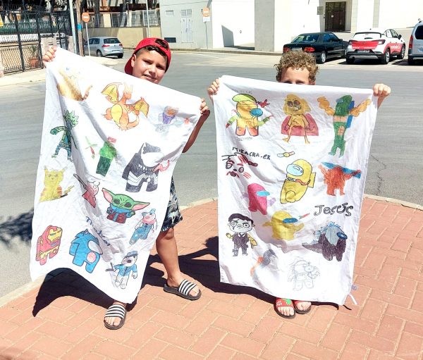 Toalla dibujos niñ@s