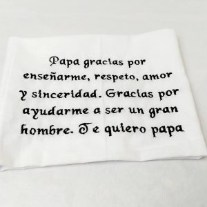 Pañuelo bordado