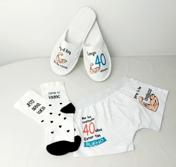 Pack zapatillas, boxer y calcetines, cumplo 40