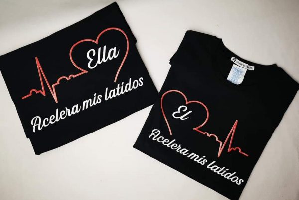 Conjunto 2 camisetas. Aceleras mis latidos