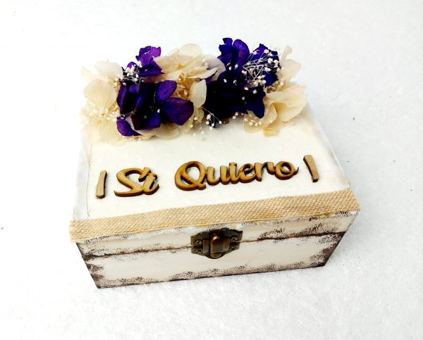 Caja porta alianzas de madera - Imagen 11