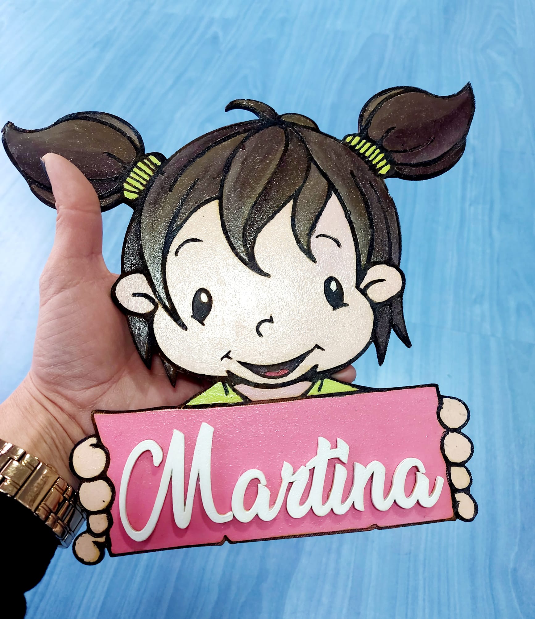 Colgador madera niña