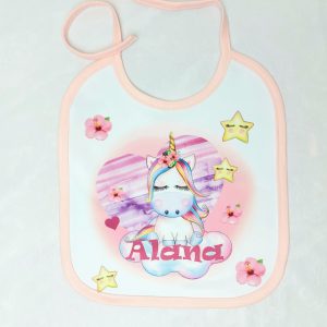 Babero unicornio corazón
