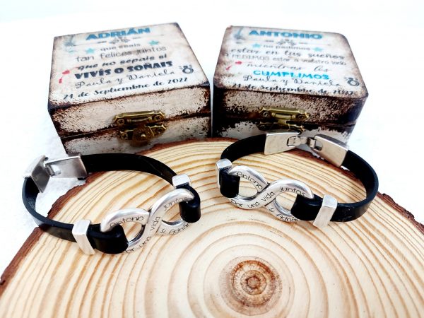 Pack 2 Pulsera infinito en caja de madera