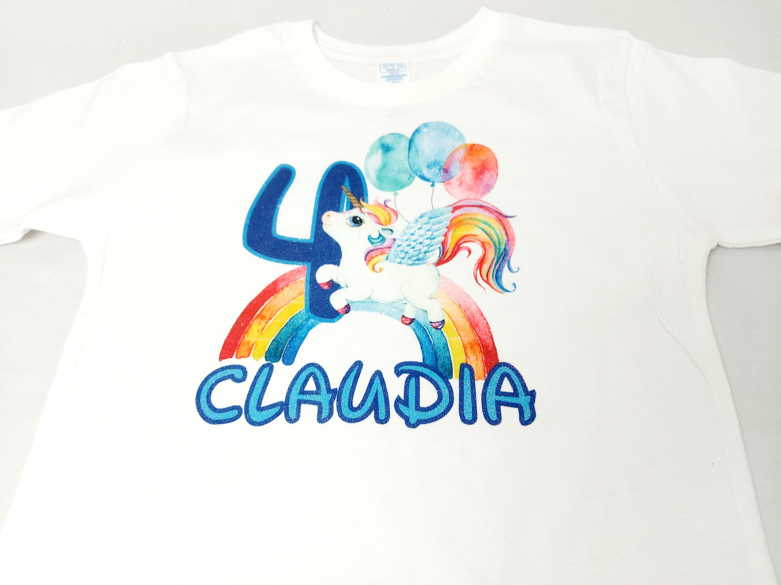 Camiseta unicornio arcoiris - Imagen 2