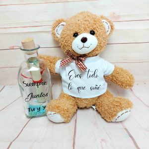 Oso peluche con botella