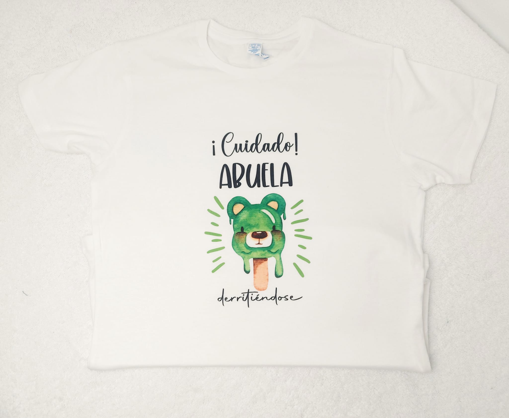 Camiseta abuela derritiéndose - Imagen 2
