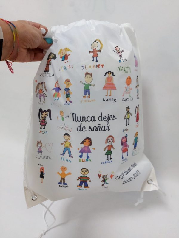 Mochilas dibujos alumnos (20 unid) - Imagen 3