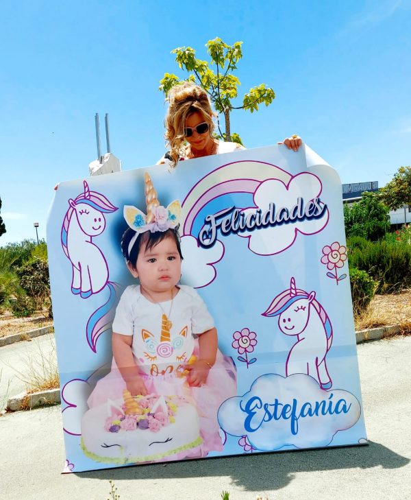Lona  cumple unicornio 2.5 x 2.5 m