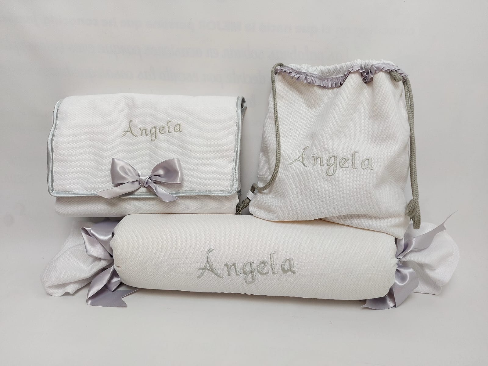 Conjunto blanco y plata especial - Imagen 5