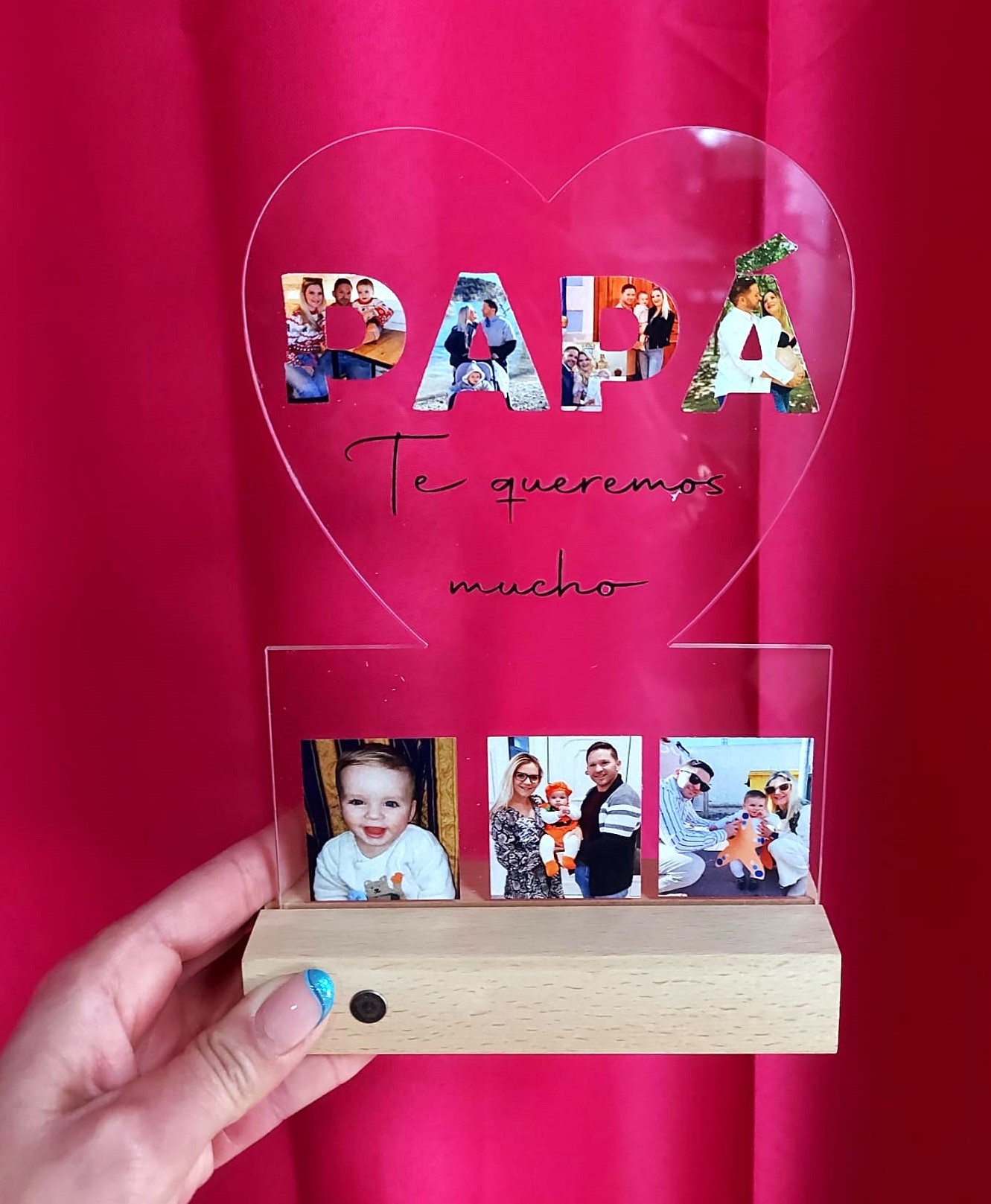 Portafotos de metacrilato + base de madera con luz Papá
