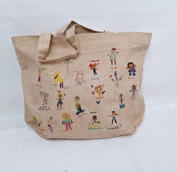 Bolso con neceser dibujos alumnos