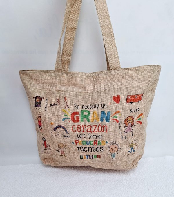 Bolso lino con neceser. Gran corazón.. y dibujos de alumnos - Imagen 2
