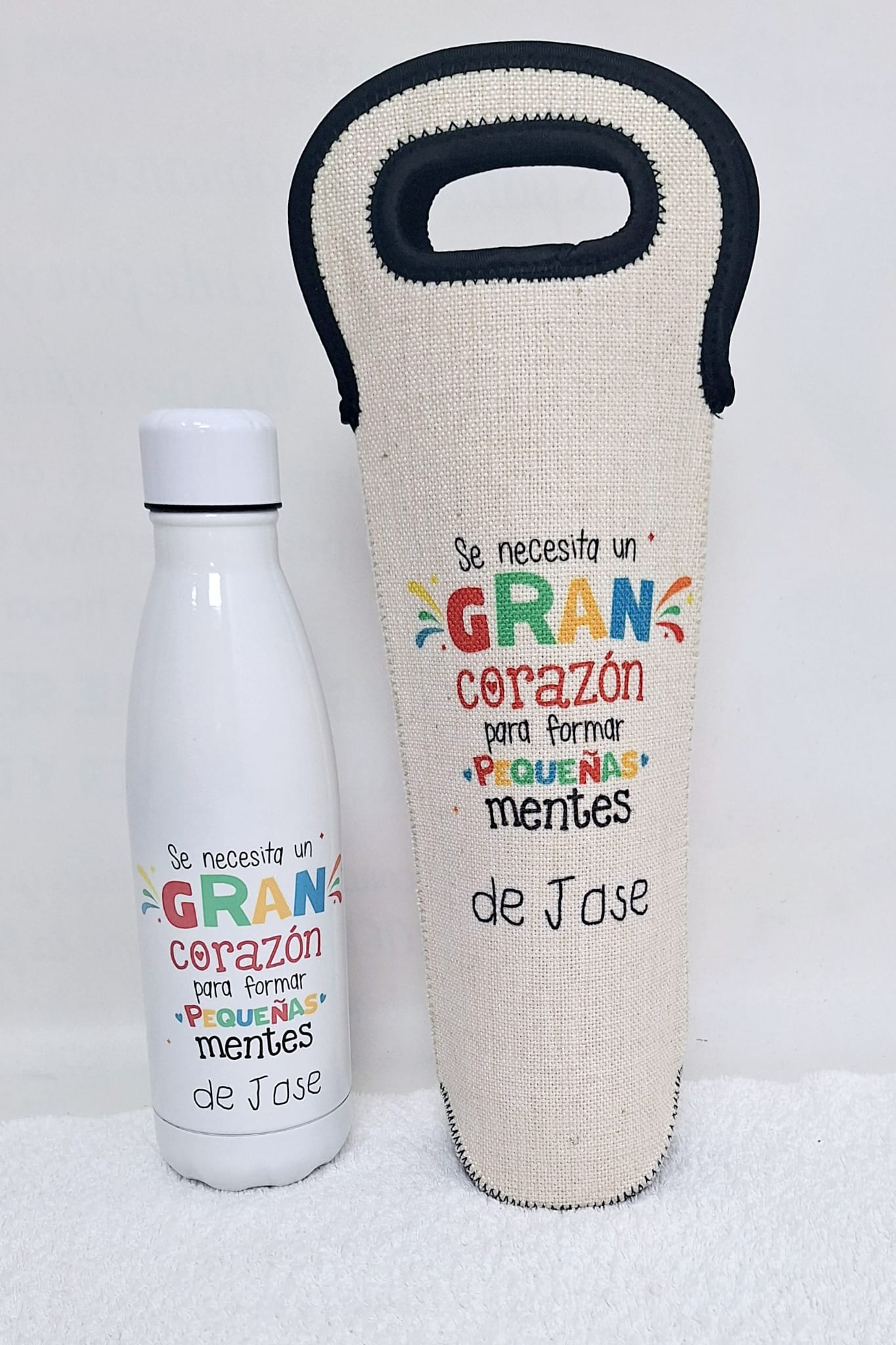 Botella + bolsa lino pequeñas mentes