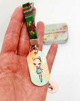 llavero profe aluminio niña