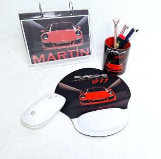 pack calendario alfombrilla y lapicero coche