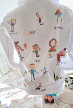 Sudadera con dibujos alumnos - Imagen 4