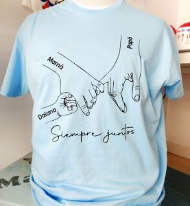 camiseta manos