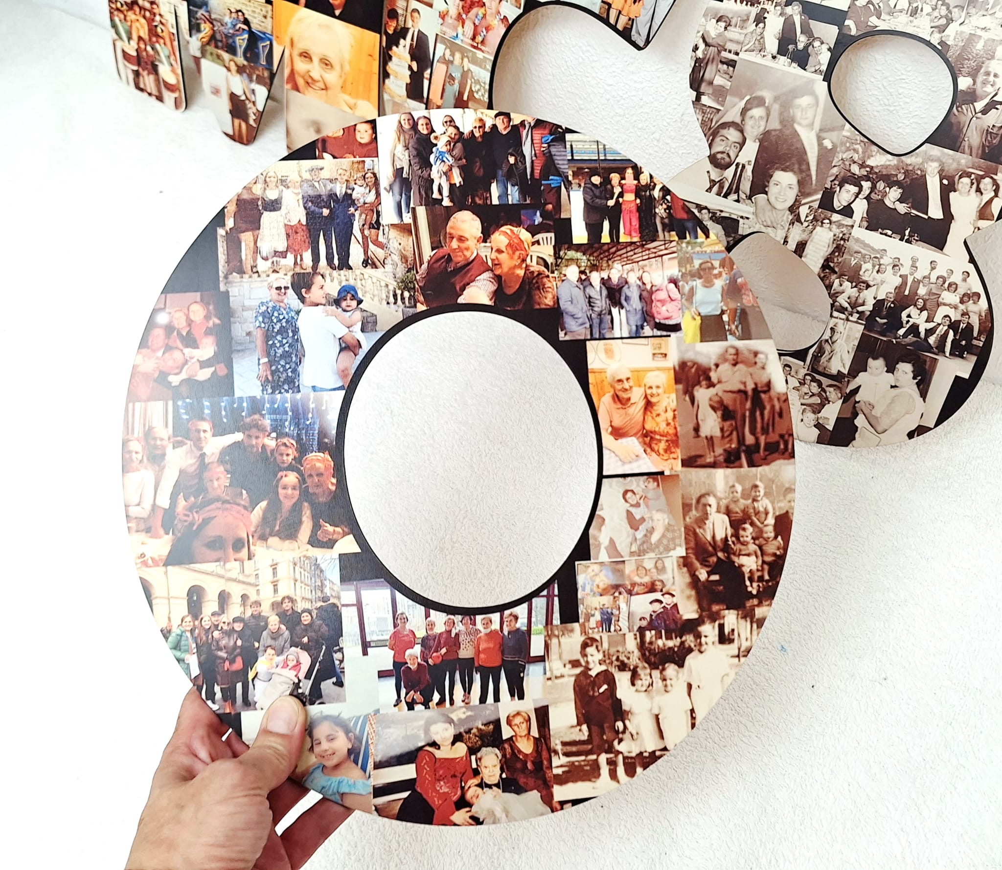 Números en madera con fotos